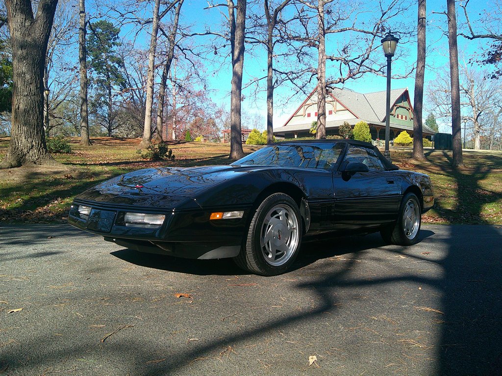 1989 Chevrolet Corvette's photo