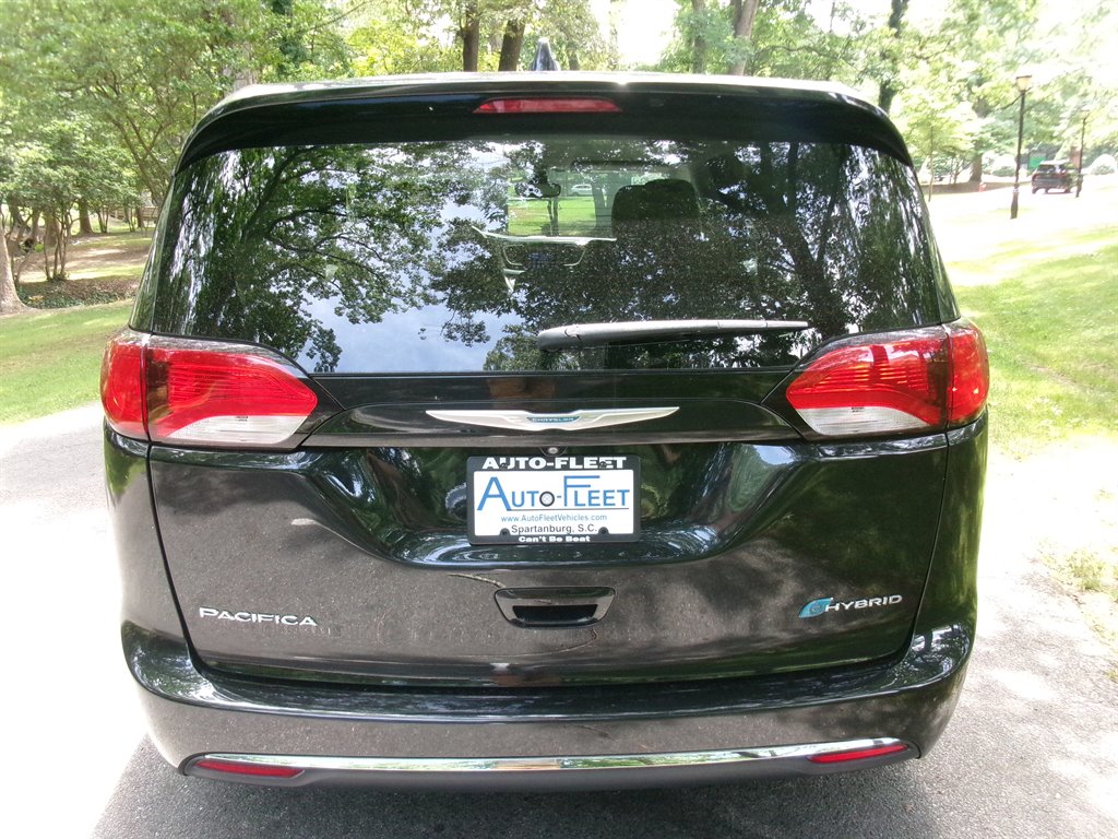 2017 Chrysler Pacifica Hybrid Touring Plus - Photo 6