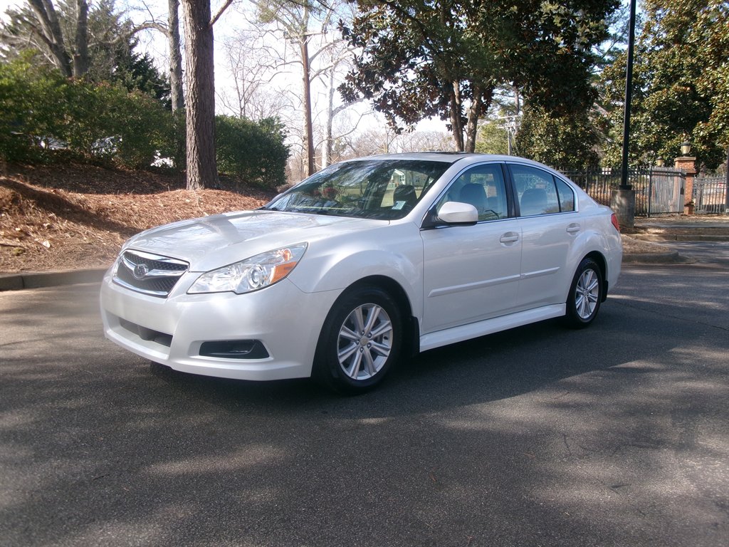 2011 Subaru Legacy I Premium