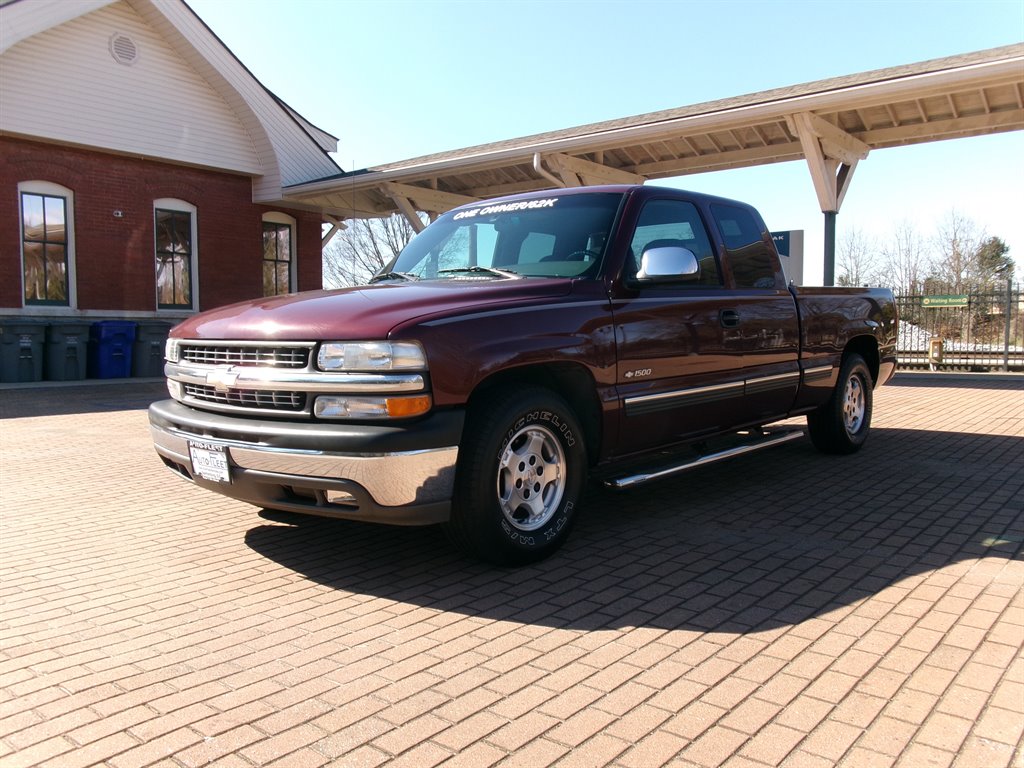 1999 Chevrolet C1500 LS