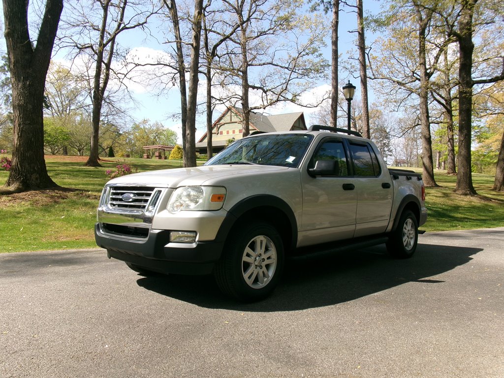 2008 Ford Explorer XLT 4.0L's photo