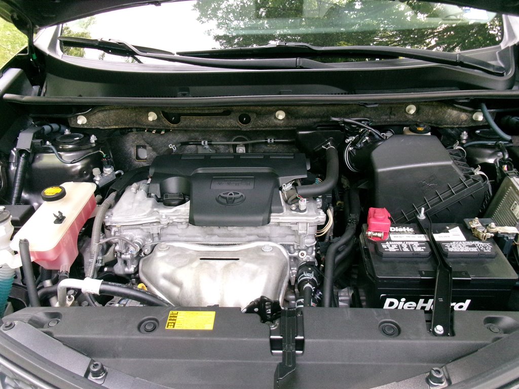 2013 Toyota RAV4 XLE - Photo 37
