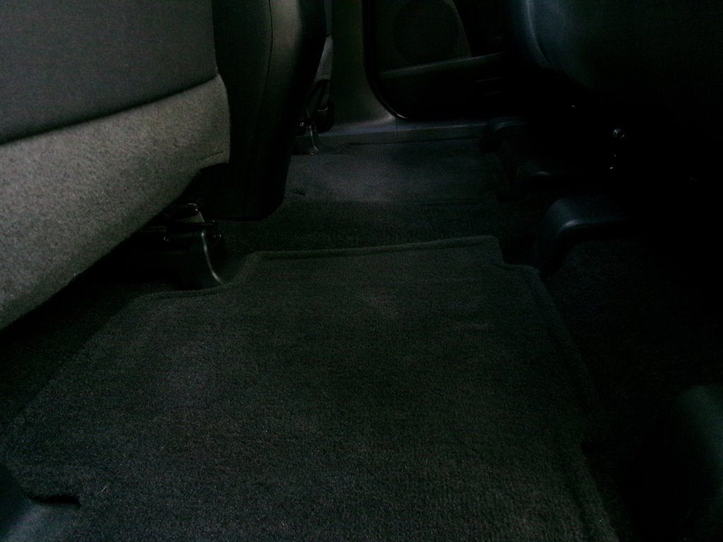 2013 Toyota RAV4 XLE - Photo 33