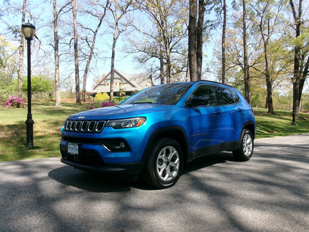 2025 Jeep Compass Latitude 4X4's photo