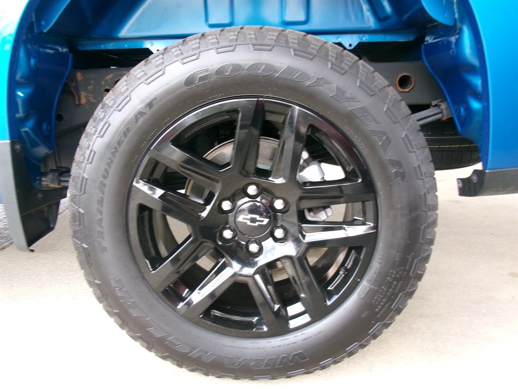 2023 Chevrolet Silverado 1500 Custom - Photo 45