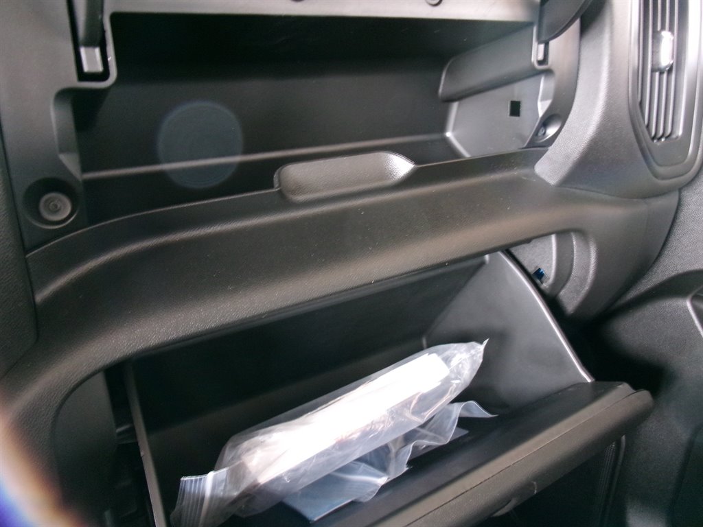2023 Chevrolet Silverado 1500 Custom - Photo 38