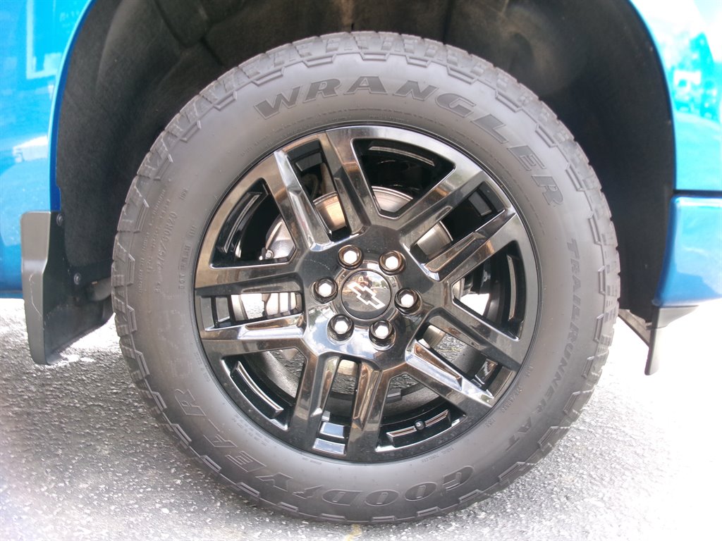 2023 Chevrolet Silverado 1500 Custom - Photo 43