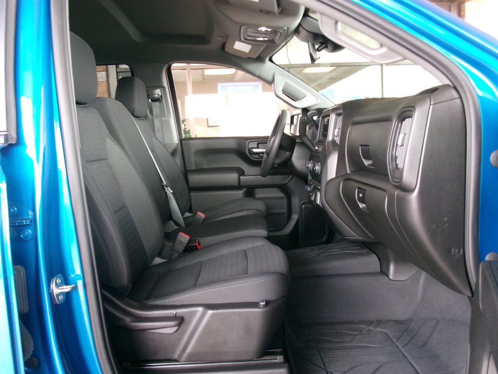 2023 Chevrolet Silverado 1500 Custom - Photo 17