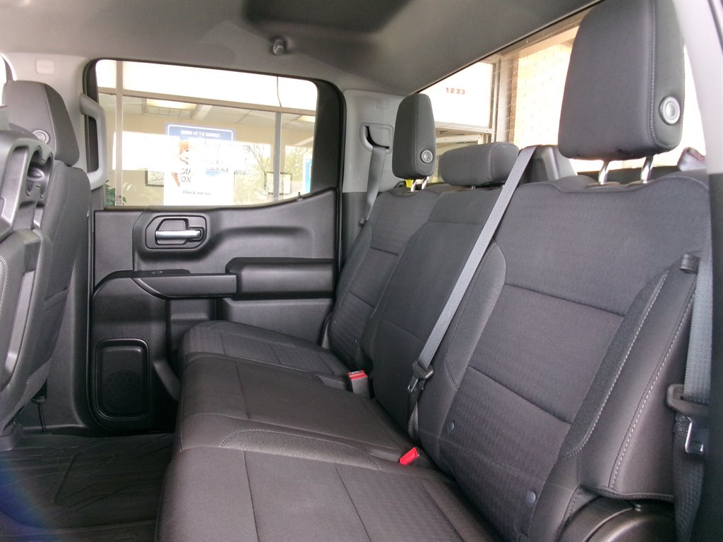 2023 Chevrolet Silverado 1500 Custom - Photo 36