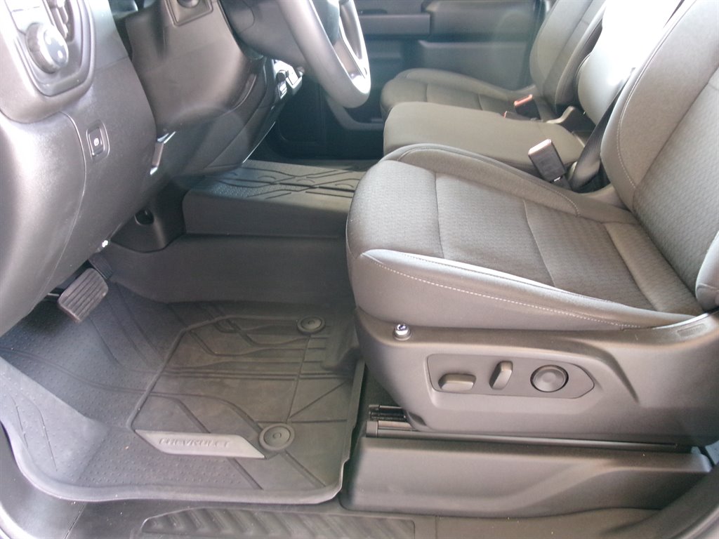 2023 Chevrolet Silverado 1500 Custom - Photo 14