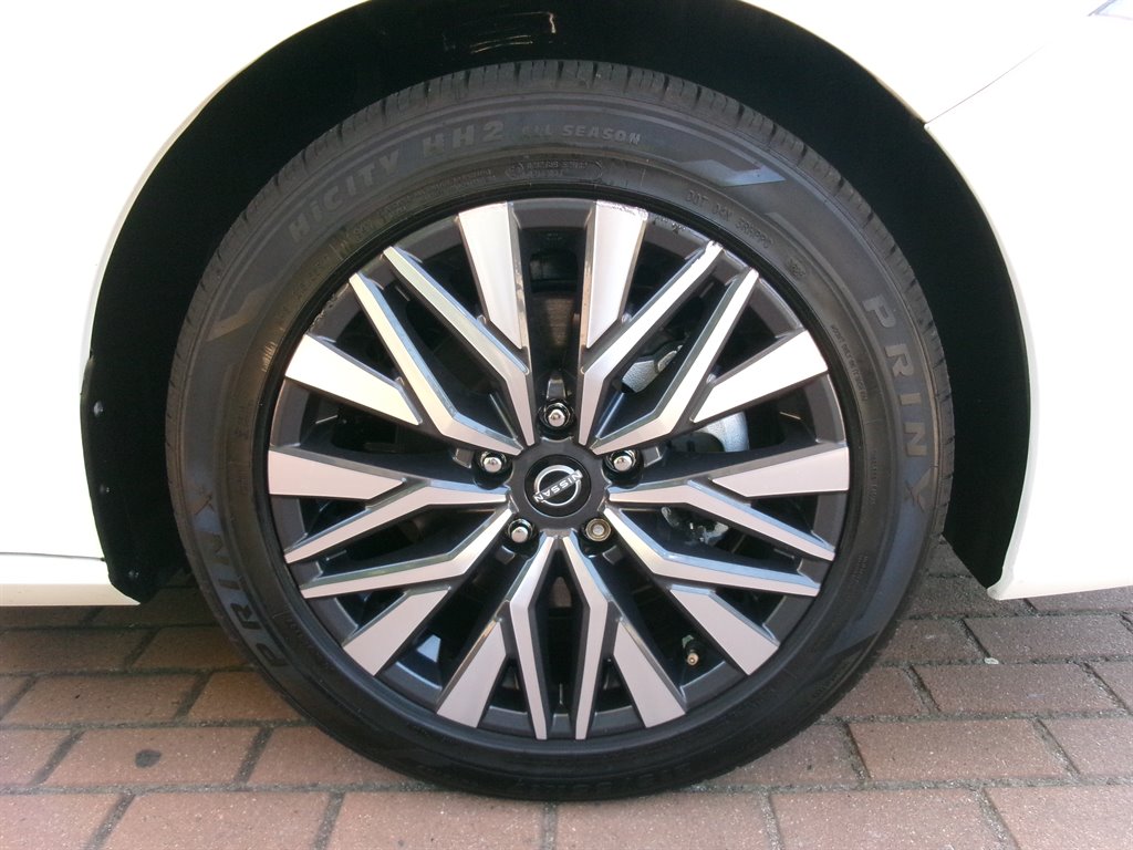 2024 Nissan Altima SV - Photo 48