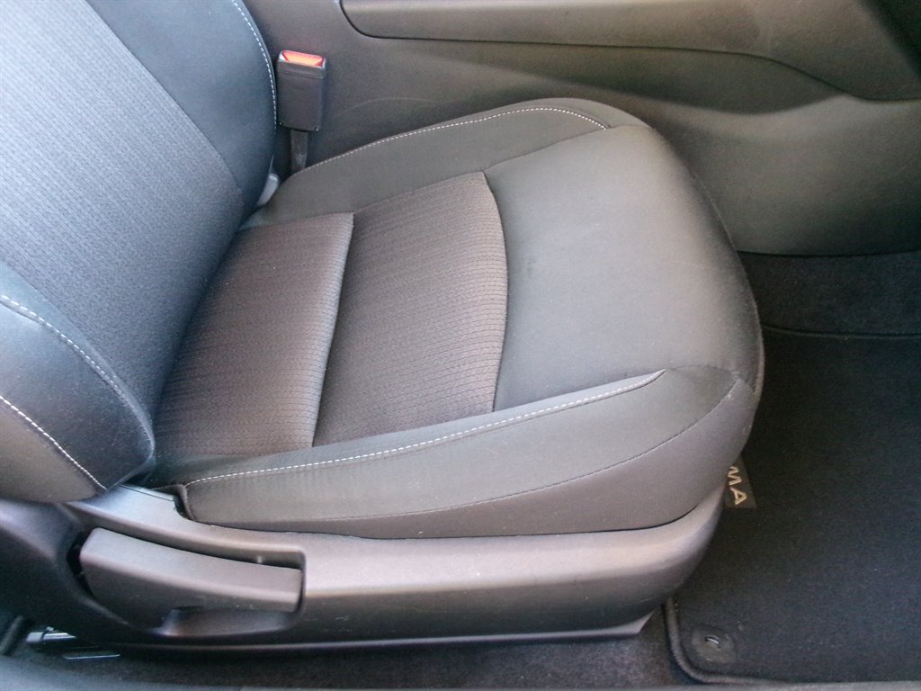 2024 Nissan Altima SV - Photo 18