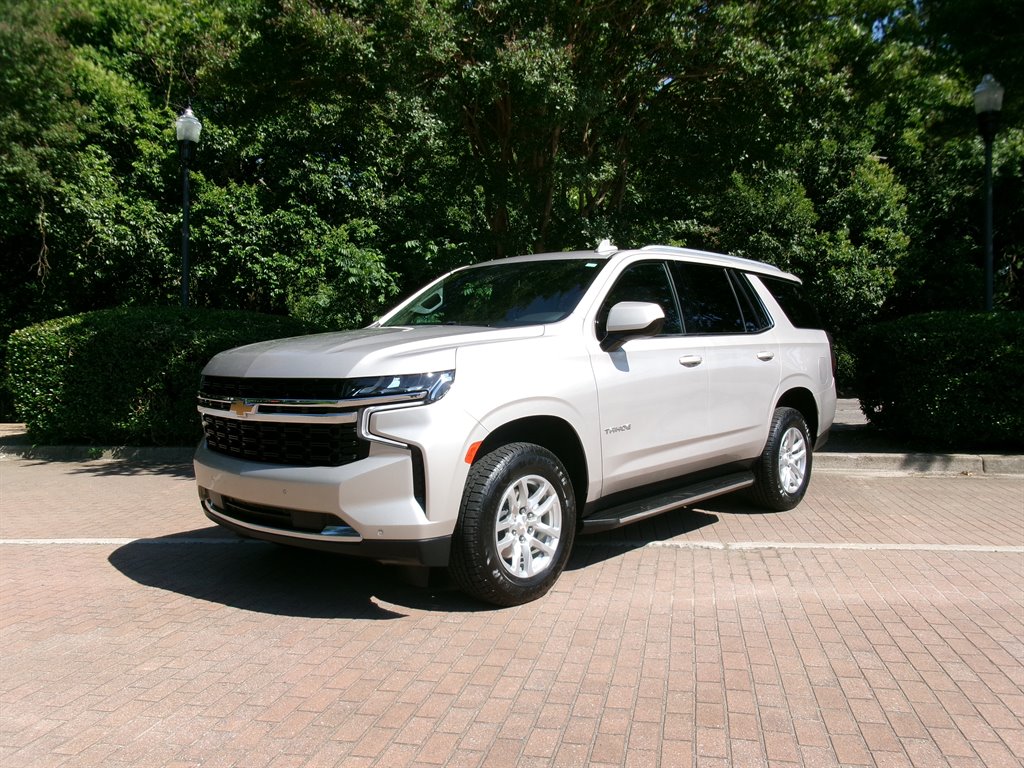 2023 Chevrolet Tahoe 2WD LS's photo