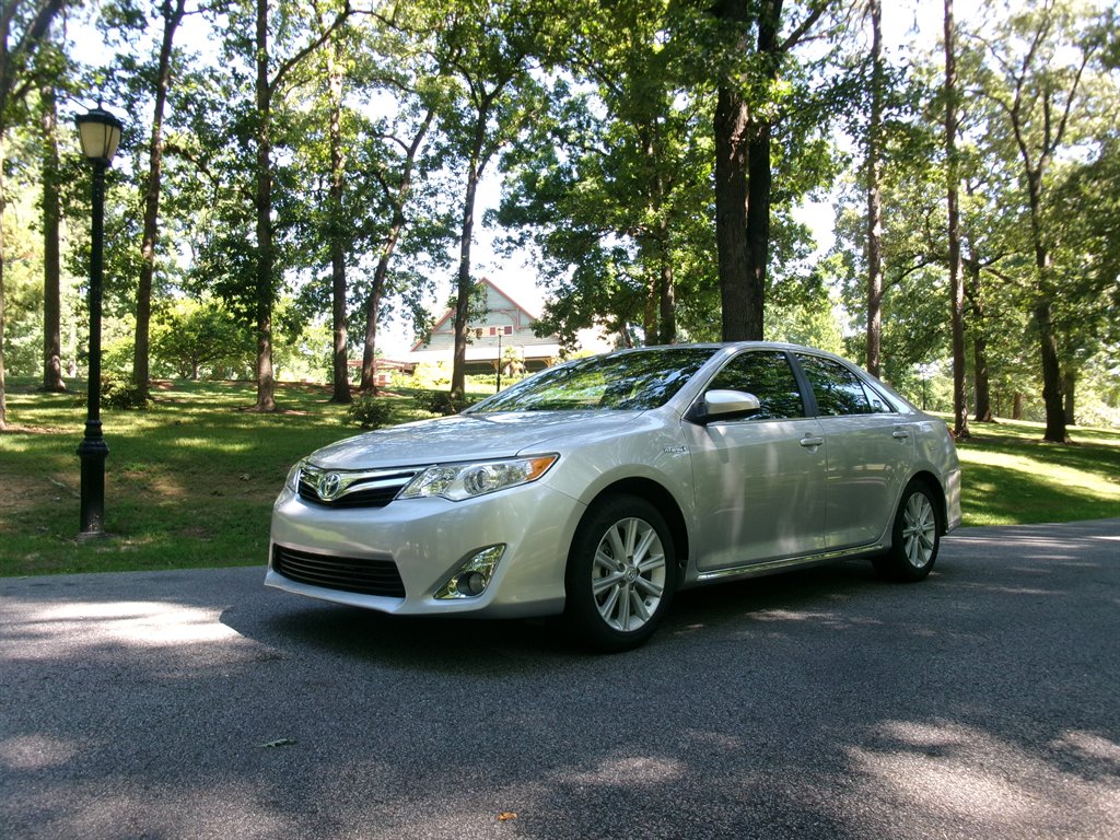 2012 Toyota Camry's photo