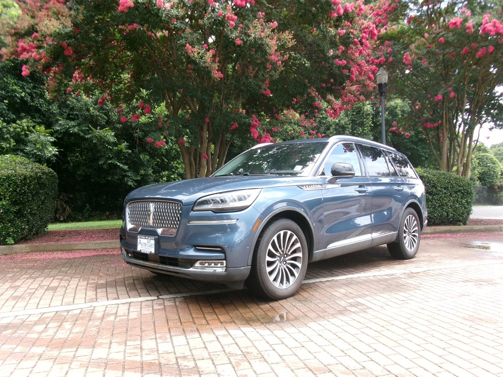2020 Lincoln Aviator