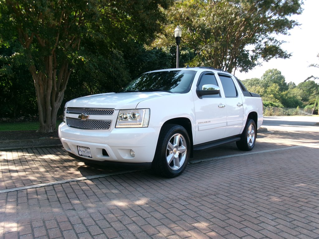 2011 Chevrolet Avalanche